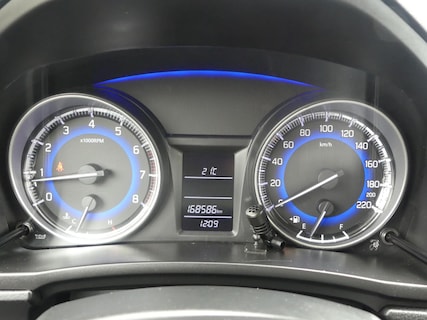 Suzuki-Baleno