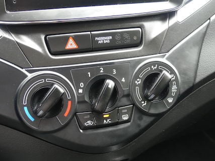 Suzuki-Baleno