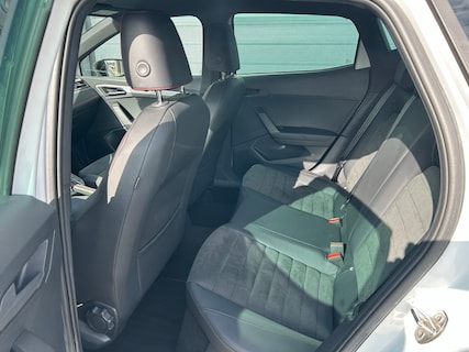 SEAT-Ibiza