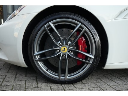 Ferrari-California
