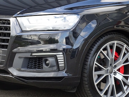 Audi-Q7
