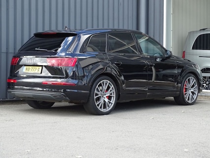 Audi-Q7