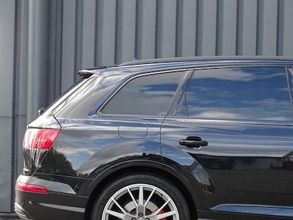 Audi-Q7