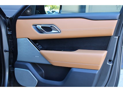Land Rover-Range Rover Velar