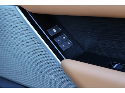 Land Rover-Range Rover Velar