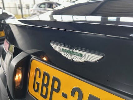 Aston Martin-DB9