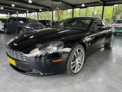 Aston Martin-DB9