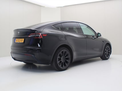 Tesla-Model Y