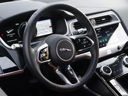 Jaguar-I-Pace