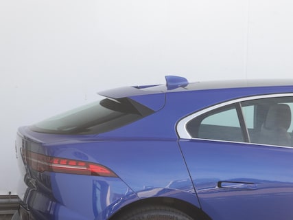 Jaguar-I-Pace