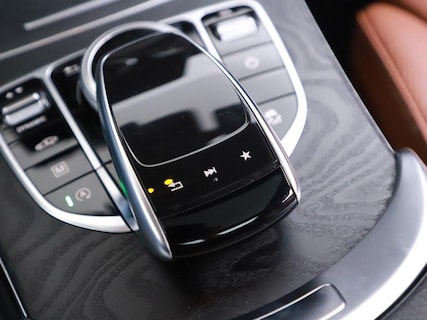Mercedes-Benz-GLC