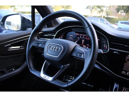 Audi-SQ7