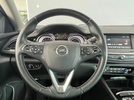 Opel-Insignia