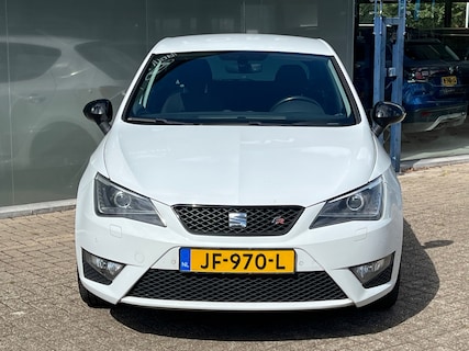 SEAT-Ibiza