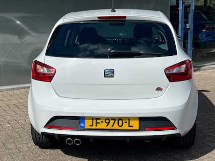 SEAT-Ibiza