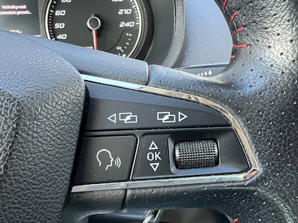 SEAT-Ibiza