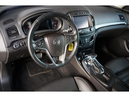 Opel-Insignia