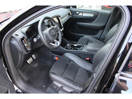 Volvo-XC40