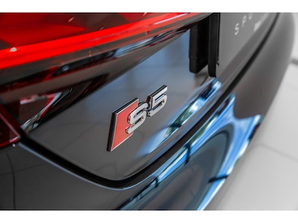 Audi-S5