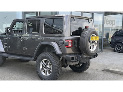 Jeep-Wrangler