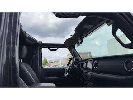 Jeep-Wrangler