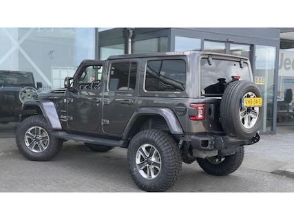 Jeep-Wrangler