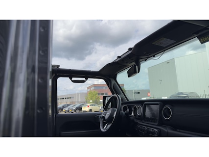 Jeep-Wrangler
