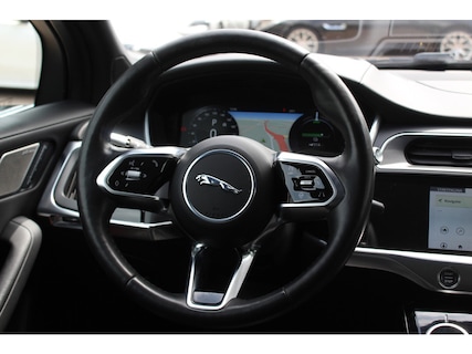 Jaguar-I-Pace