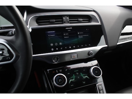 Jaguar-I-Pace