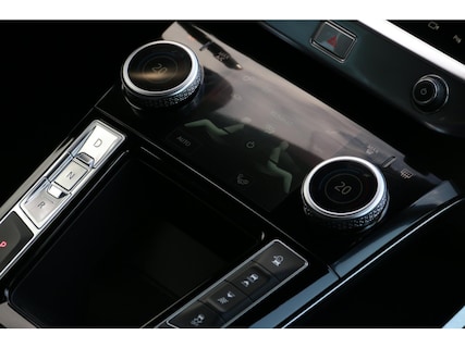 Jaguar-I-Pace