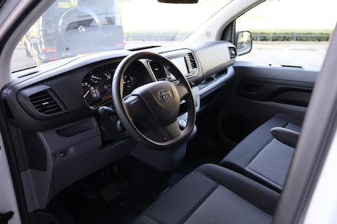Toyota-ProAce