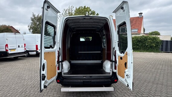 Renault-Master