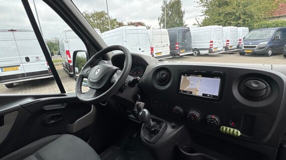 Renault-Master