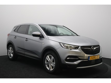 Opel-Grandland