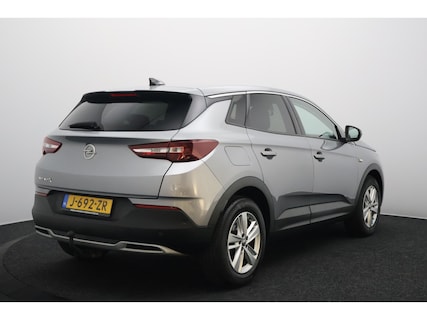 Opel-Grandland