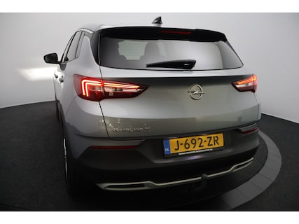 Opel-Grandland