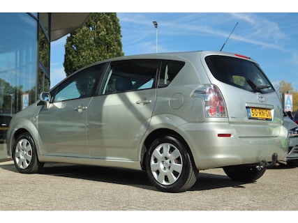 Toyota-Corolla Verso