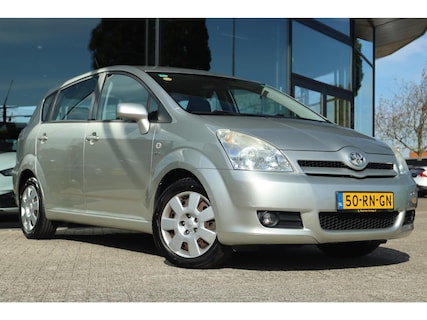 Toyota-Corolla Verso
