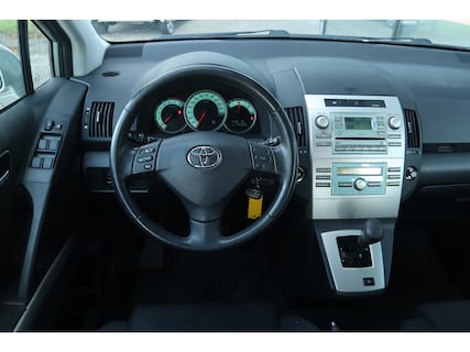 Toyota-Corolla Verso