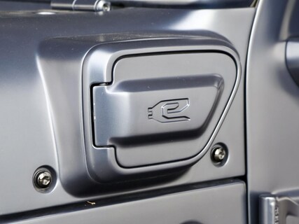 Jeep-Wrangler