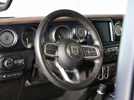 Jeep-Wrangler