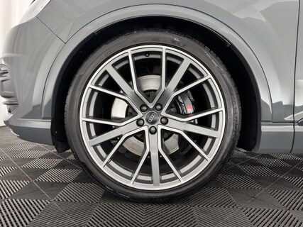 Audi-SQ7