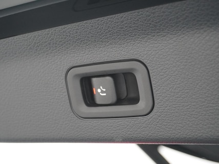 Mercedes-Benz-GLS