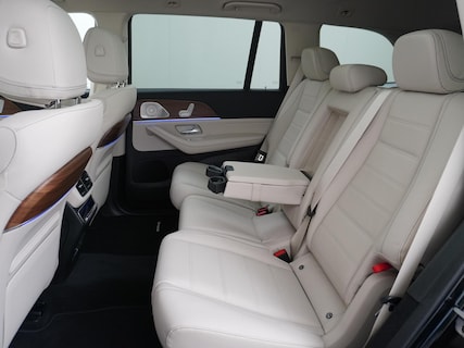 Mercedes-Benz-GLS