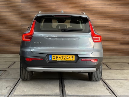 Volvo-XC40