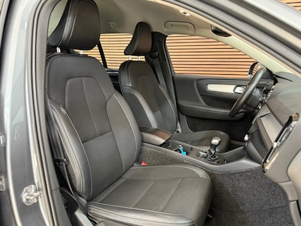 Volvo-XC40