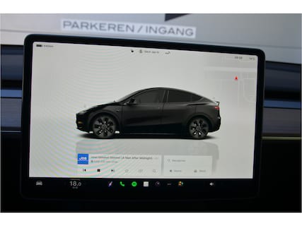 Tesla-Model Y