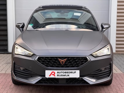CUPRA-Leon