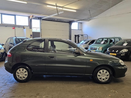 Daewoo-Lanos