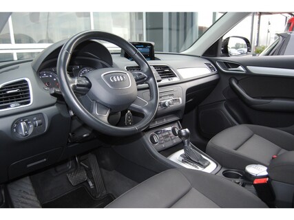 Audi-Q3